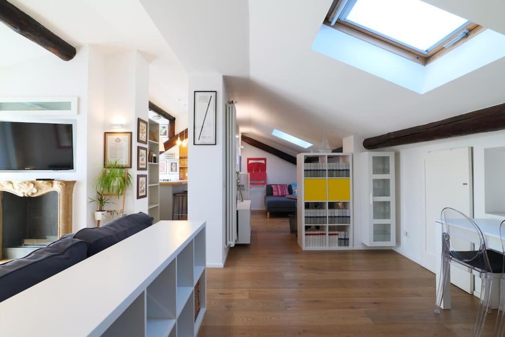 Primopiano - Battaglia B Apartment มิลาน ภายนอก รูปภาพ